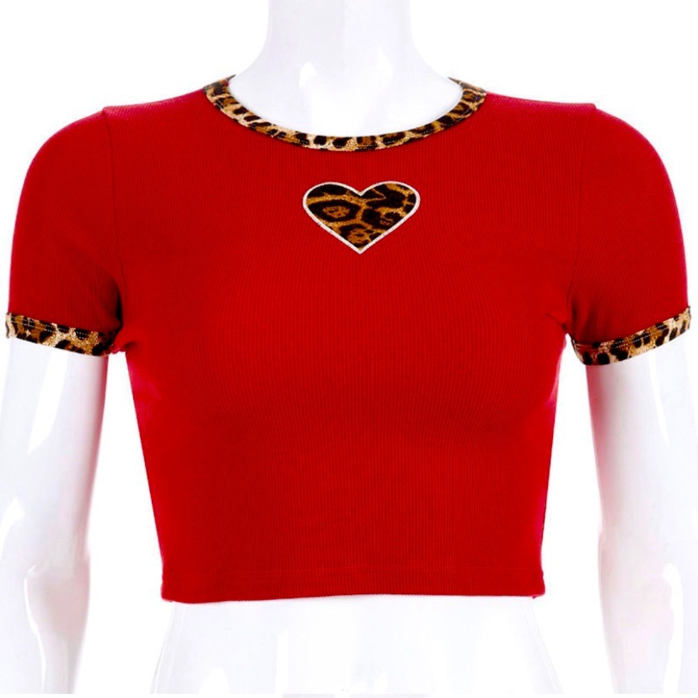 Yesstyle  short sleeve leopard print heart motif crop top.